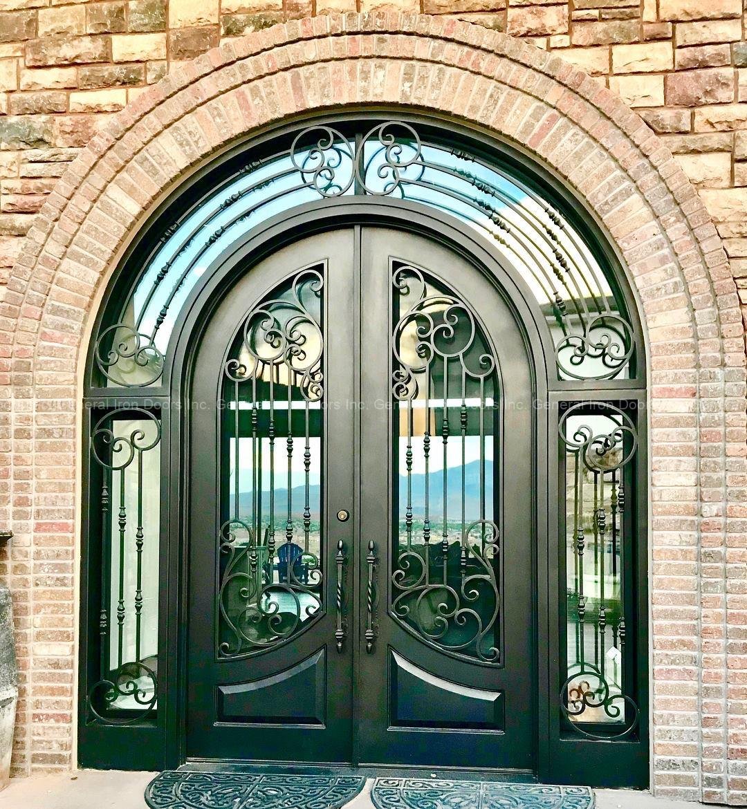 215DE0C0-367F-4696-BCFE-D118565684BC 265 - Image 1